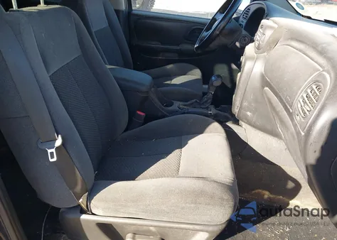 2008 Chevrolet Trailblazer Lt z USA, uszkodzony, nr VIN 1GNDT13S182160942